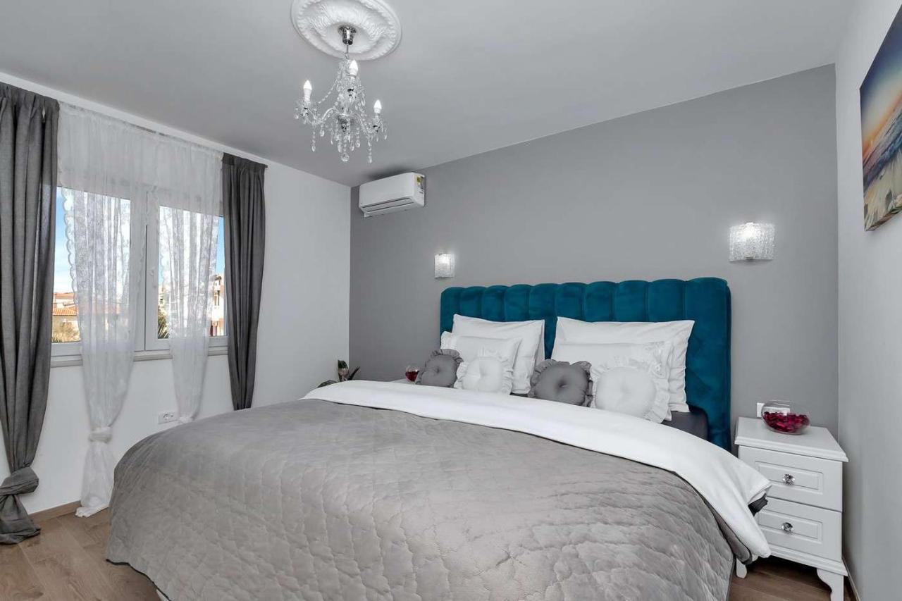 מאקרסקה Luxurious Apartment Nino מראה חיצוני תמונה
