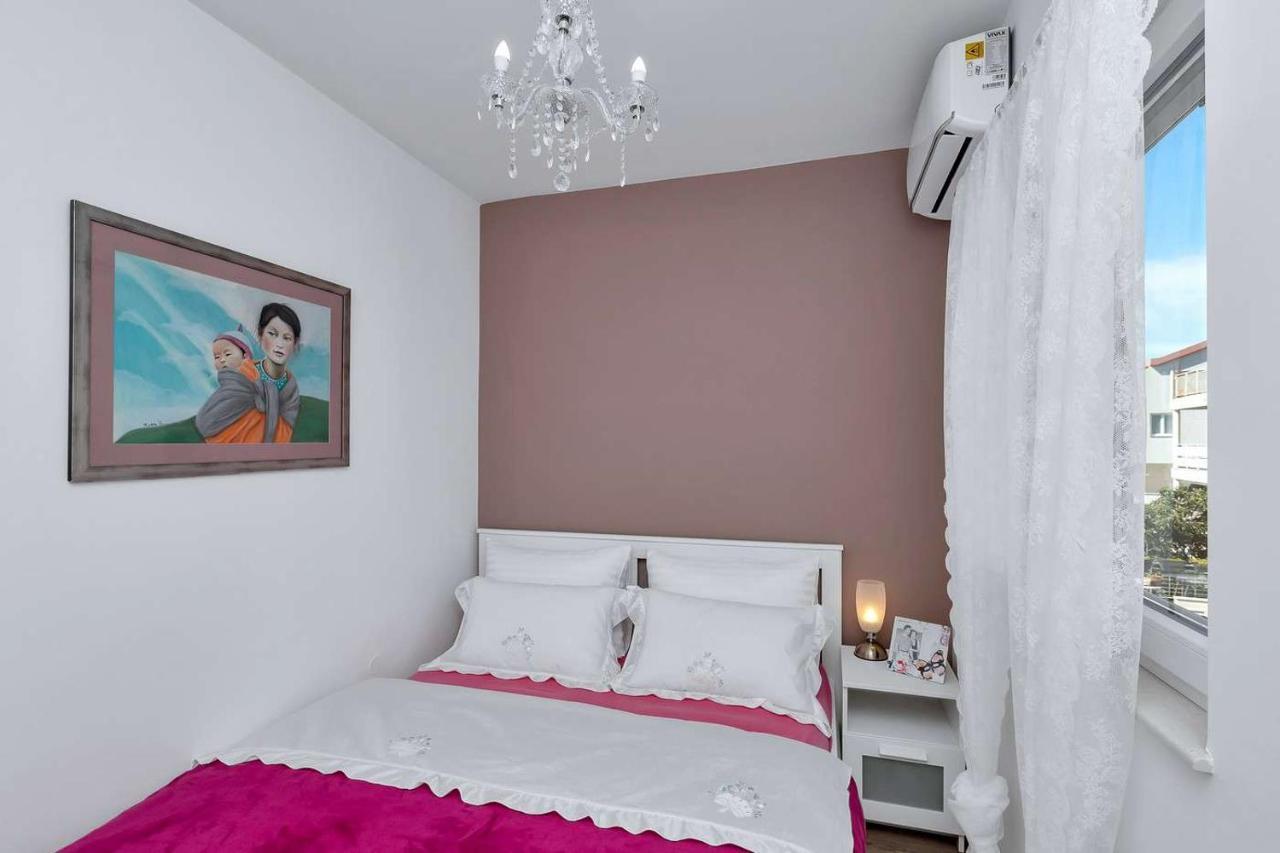מאקרסקה Luxurious Apartment Nino מראה חיצוני תמונה
